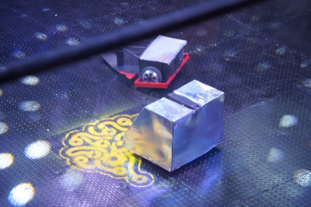 Battle of Steel and Skill – Combat Robot Wars Begin at IIID